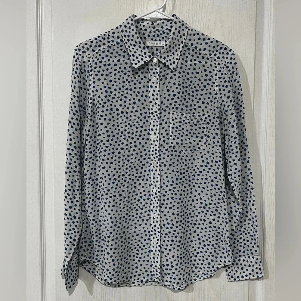 FINAL PRICE Equipment Femme Womens Star Print Long Sleeve Button Up Blouse Top